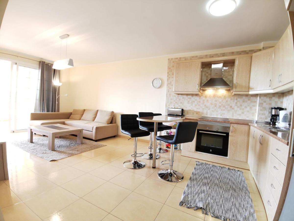 Well Refined Apartment - Stunning Pool Palm-mar Ngoại thất bức ảnh