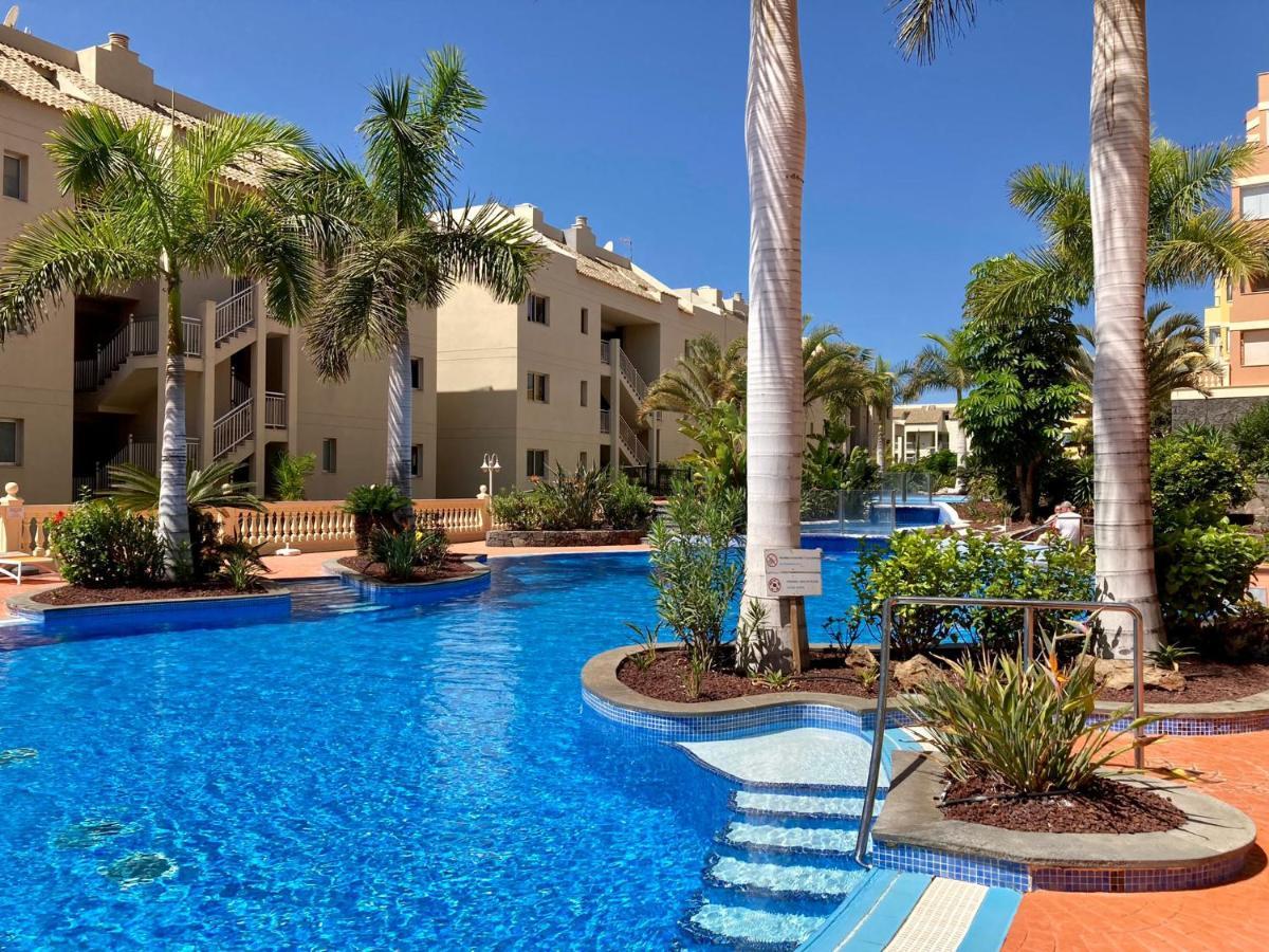 Well Refined Apartment - Stunning Pool Palm-mar Ngoại thất bức ảnh